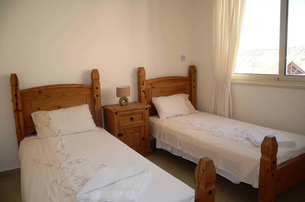 Top Floor, 2 Bedroom Apartment Vanessa D204, Free Wifi, Village View ペイヤ 部屋 写真